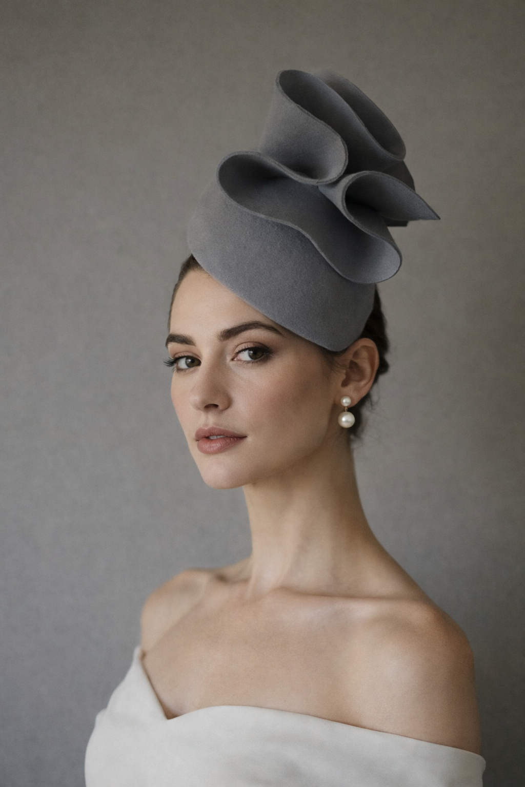 The Camille Fold - Dove Grey