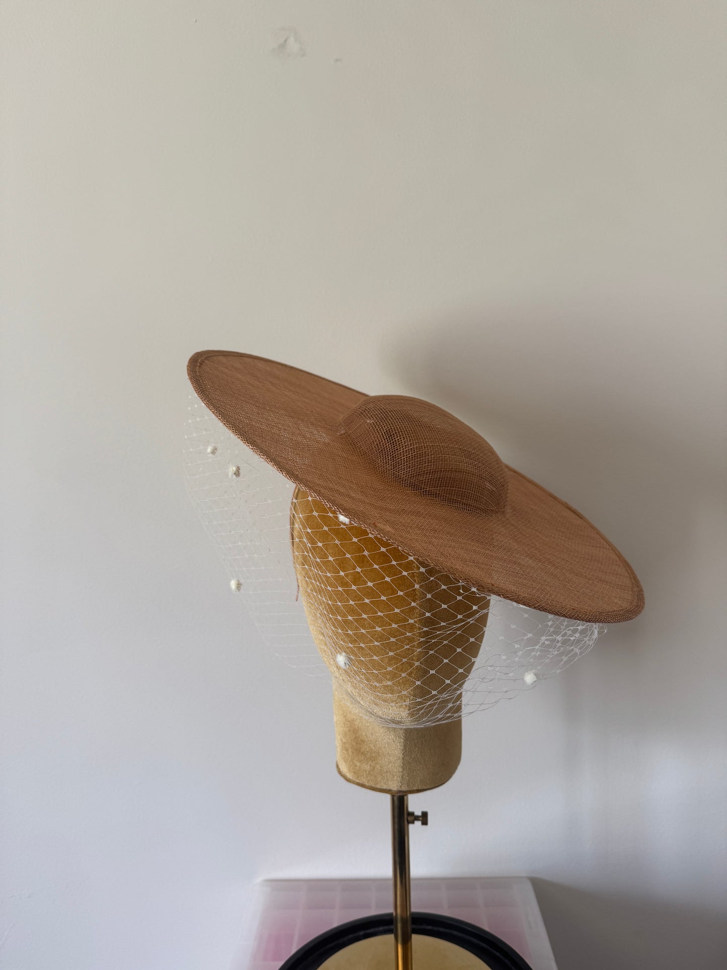 Toffee Veil Halo